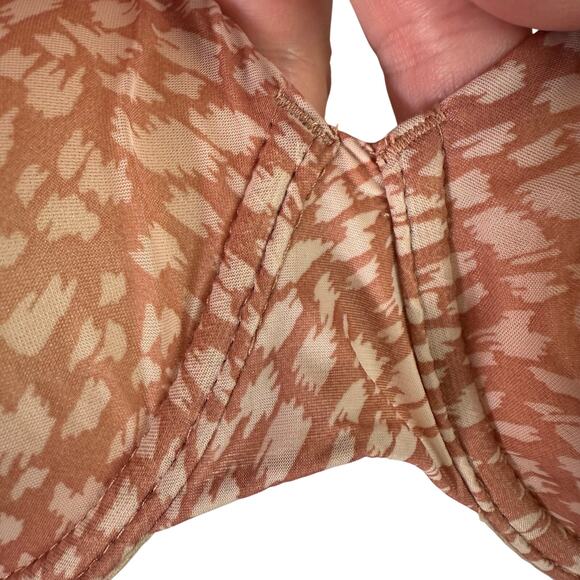 Victoria's Secret Women's 36D Tan Beige Lined Perfect Coverage Bra Underwire - Picture 9 of 9